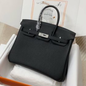 Togo 30 Schwarz