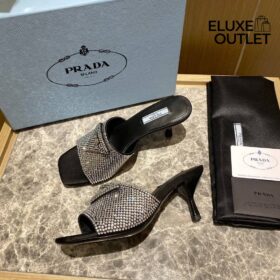 Satin Slides Schwarz mit Kristallen 7,5 cm