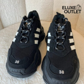 Triple S Schwarz