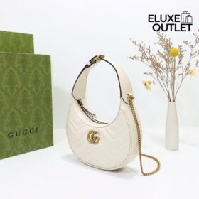 GG Marmont Half-Moon Creme 21 cm