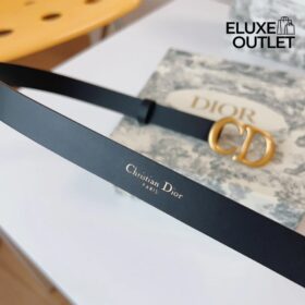 30 Montaigne Schwarz 2 cm