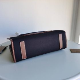 Freya Tote Schwarz 33 cm