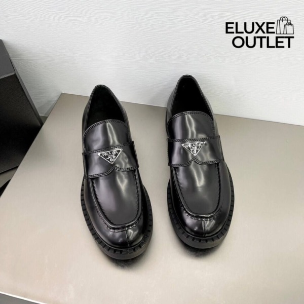 Slipper Aus Mattem Leder Schwarz