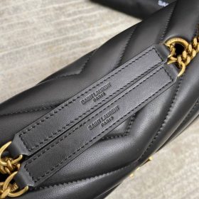 Set: Tasche, Heels und Gürtel