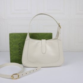 Jackie 1961 Creme 27,5 cm