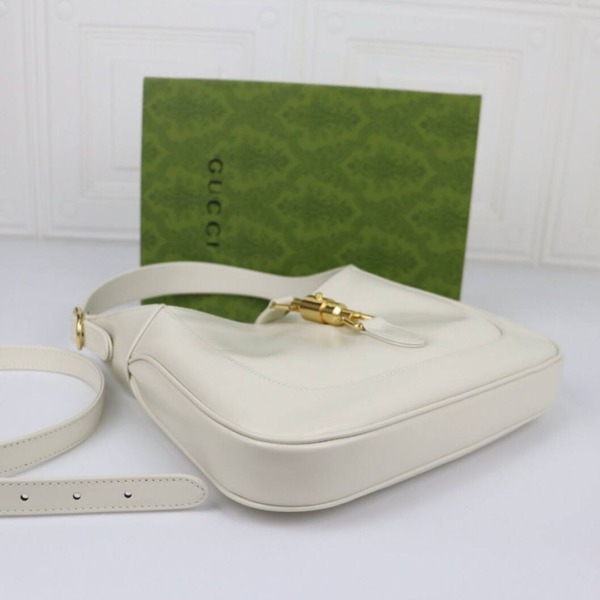 Jackie 1961 Creme 27,5 cm
