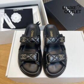 Schwarze Sandalen