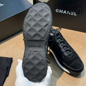 Sneakers Schwarz