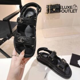 Schwarz mit silbernen Details 41EU