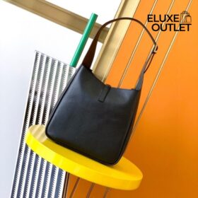 Le 5 a 7 Hobo Bag Schwarz 31 cm