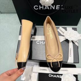Lammfell Beige & Schwarz