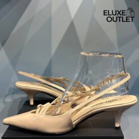 Slingback-Pumps mit Schnalle