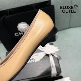 Lammfell Beige & Schwarz