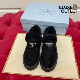 Loafer-Stiefeletten aus Wildleder Schwarz