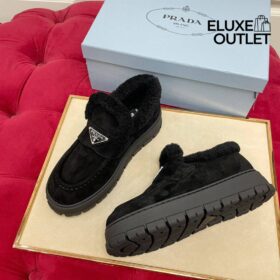Loafer-Stiefeletten aus Wildleder Schwarz