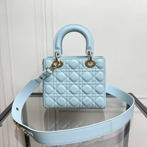 Lady My ABC Pastellblau 20 cm - Afbeelding 3