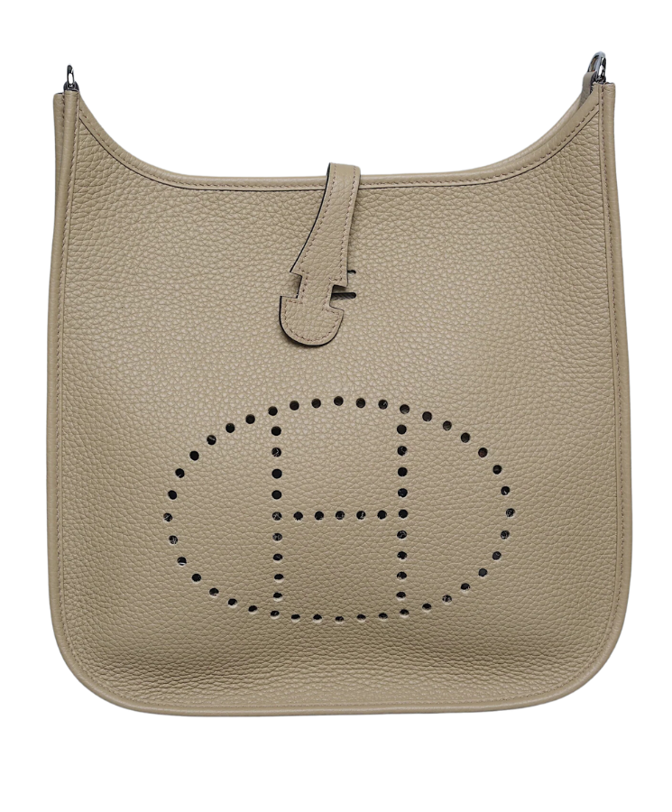 Evelyne III 29 Trench