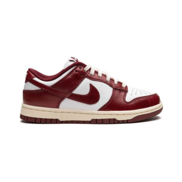 Dunk Low PRM