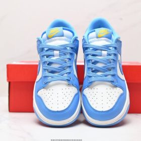 Dunk Low Coast