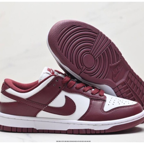 Dunk Low PRM