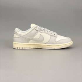 Dunk Low Light Bone
