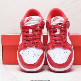 Dunk Low Retro SP St. John’s
