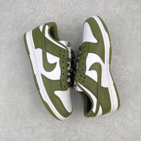 Dunk Low Medium Olive