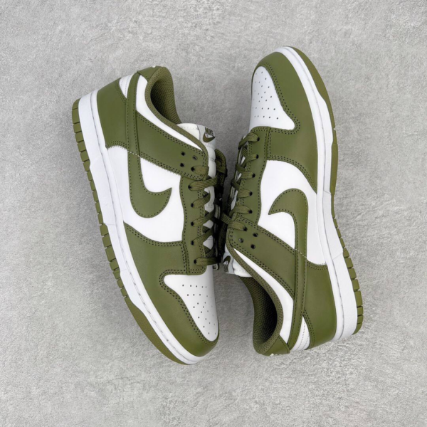 Dunk Low Medium Olive