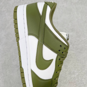 Dunk Low Medium Olive
