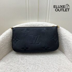 Multi Pochette Schwarz 25 cm