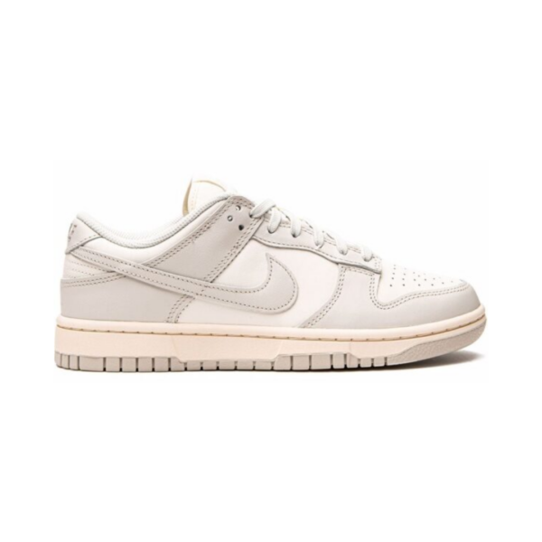 Dunk Low Light Bone