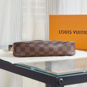 Damier Pochette Braun 23,5 cm