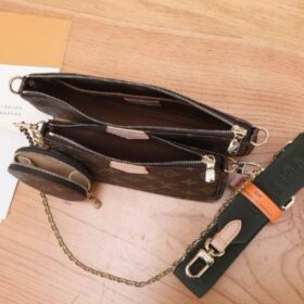 Multi Pochette Accessoires Braun 25 cm