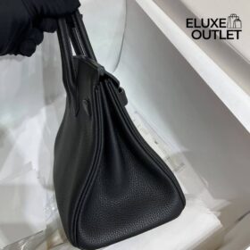 Togo 35 Schwarz mit silbernen Hardware