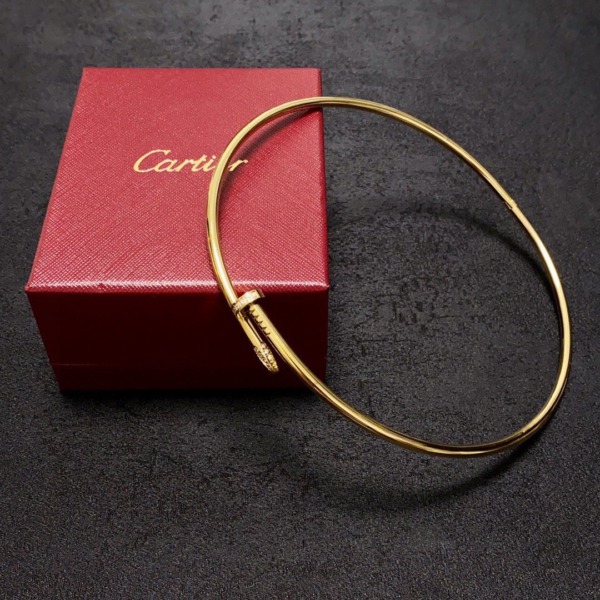 Juste Un Clou Gold