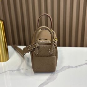 Lindy 20 Etoupe