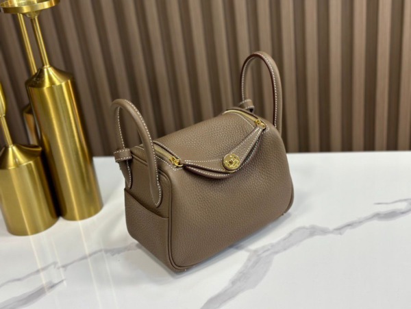 Lindy 20 Etoupe