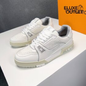 Trainer Weiß