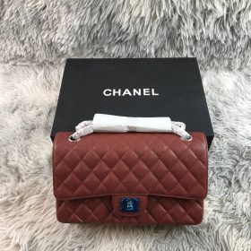 11.12 Genarbtes Leder Weinrot/Silbern 25.5 cm