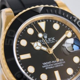 Yacht-Master Schwarz/Gold 40 mm