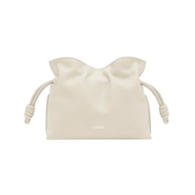 Clutch aus Nappaleder in Meersalz 18cm