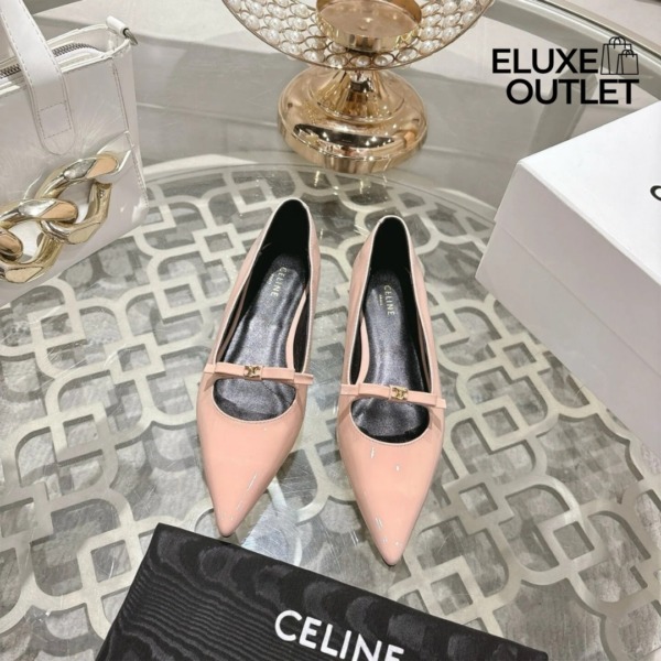 Suzy pointy toe ballerina in patentkalbsleder