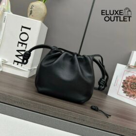 Mini Flamenco Clutch aus Nappaleder in Schwarz 18cm