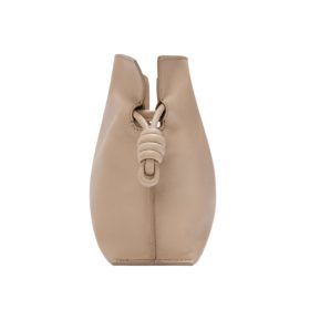 Clutch aus Nappaleder in Sandfarben 18cm