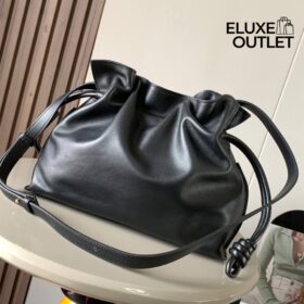 Clutch aus Nappa-Kalbsleder Schwarz 24.5cm