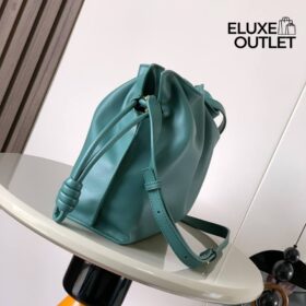 Clutch aus Nappa-Kalbsleder in Vetiver 24.5cm