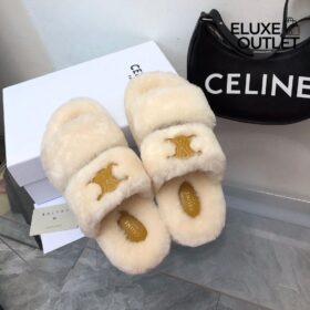 Fur Slides Triomphe aus Schafffell