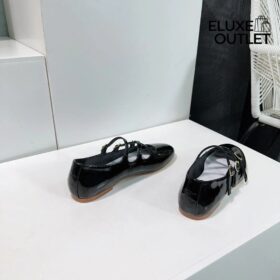 Die Criss-Cross Babies Ballerina aus Lack-Kalbsleder