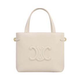 TRIOMPHE aus strukturiertem Kalbsleder in Pale Beige 20cm