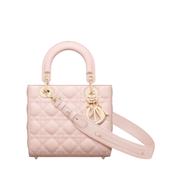 Poederroze lamsleer met Cannage-motief 20cm